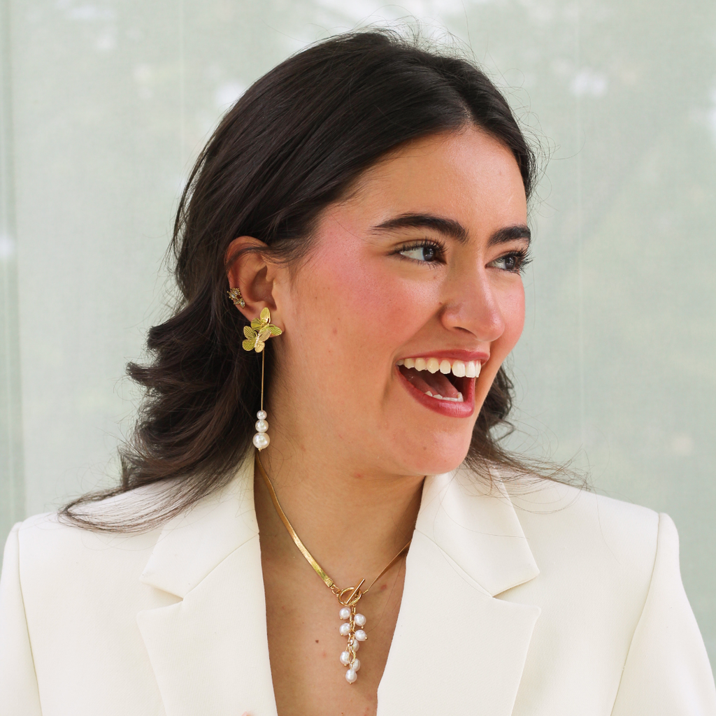 COLLAR PERLAS CAÍDAS