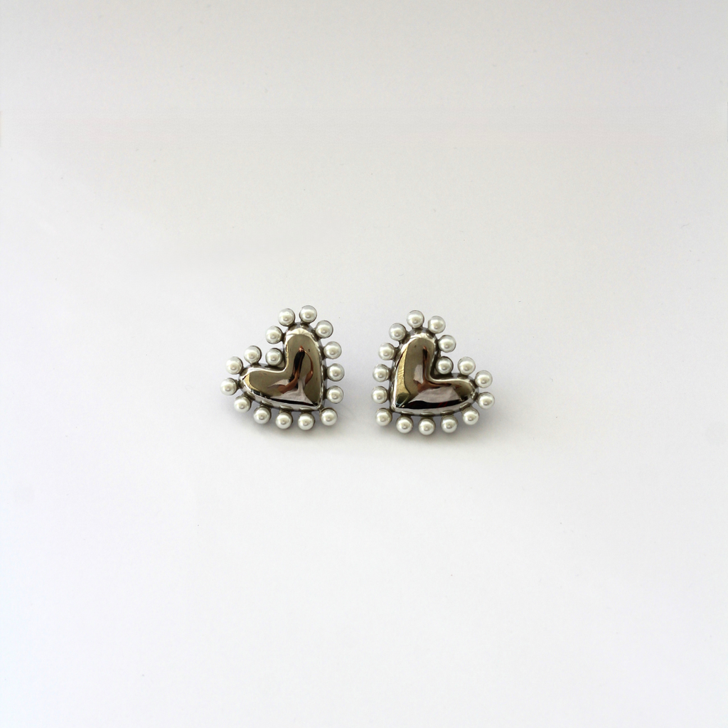 ARETES CORAZÓN DE PLATA