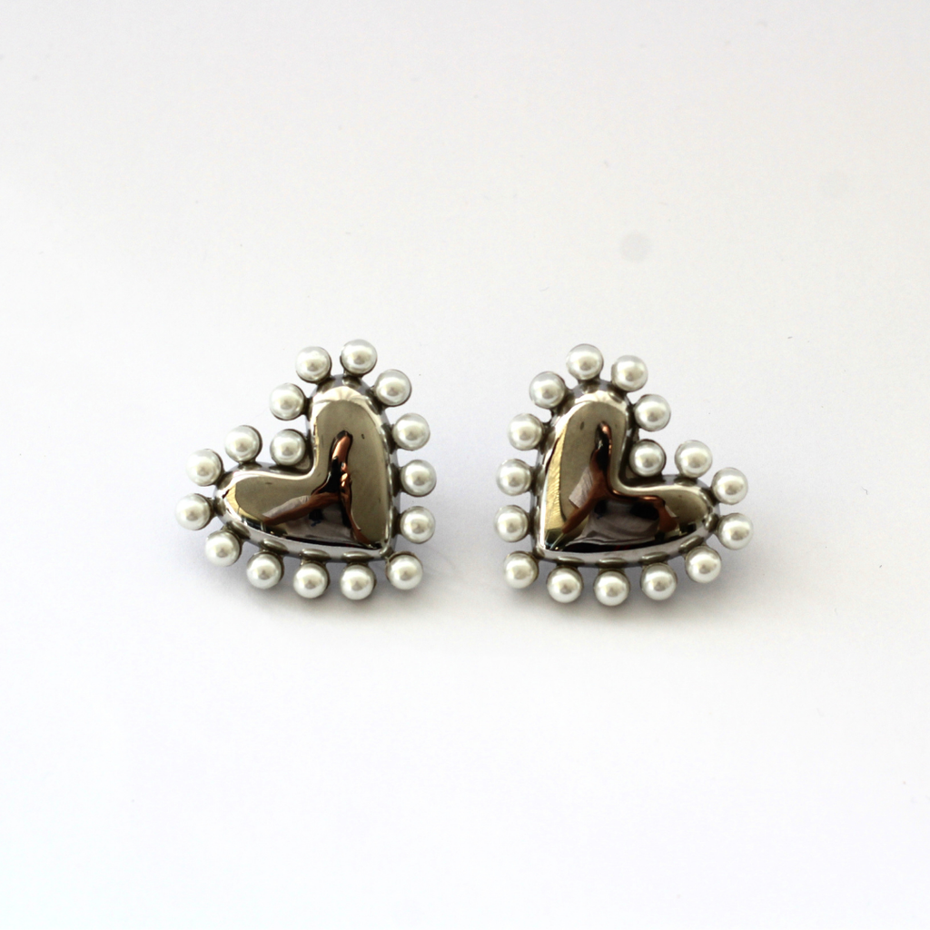 ARETES CORAZÓN DE PLATA