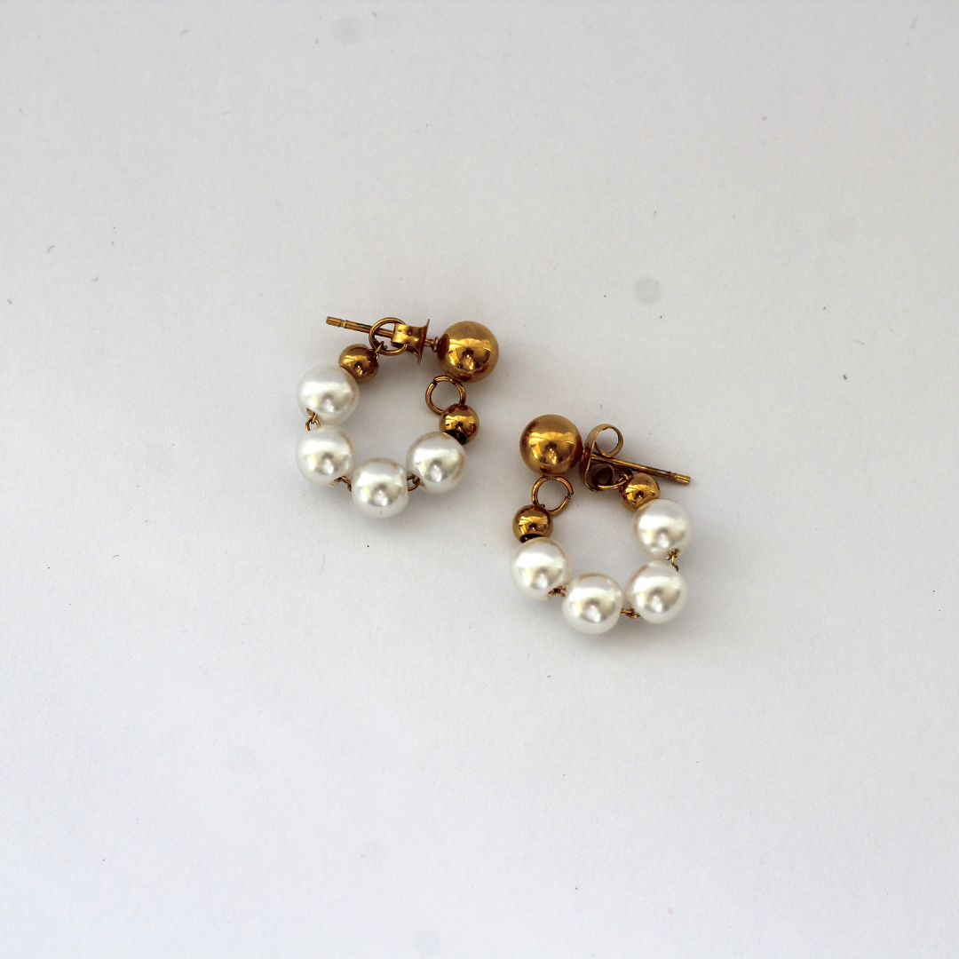 ARETES DE PERLAS