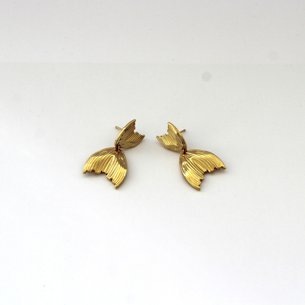 ARETES HOJAS DE ORO