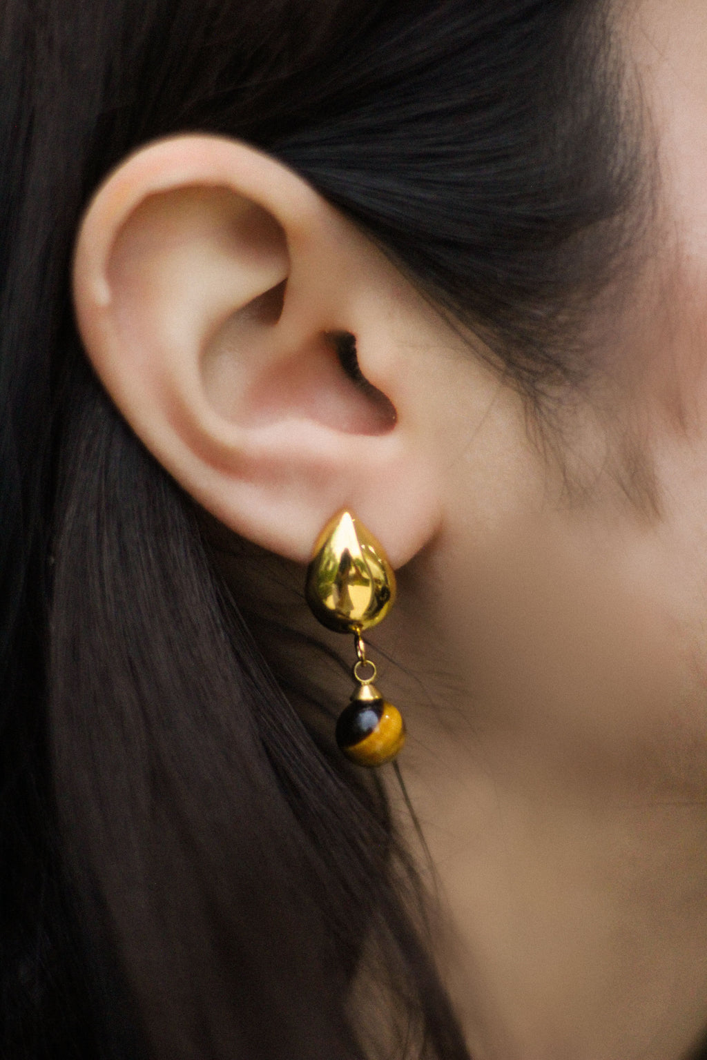 ARETES BROWN TITANIO