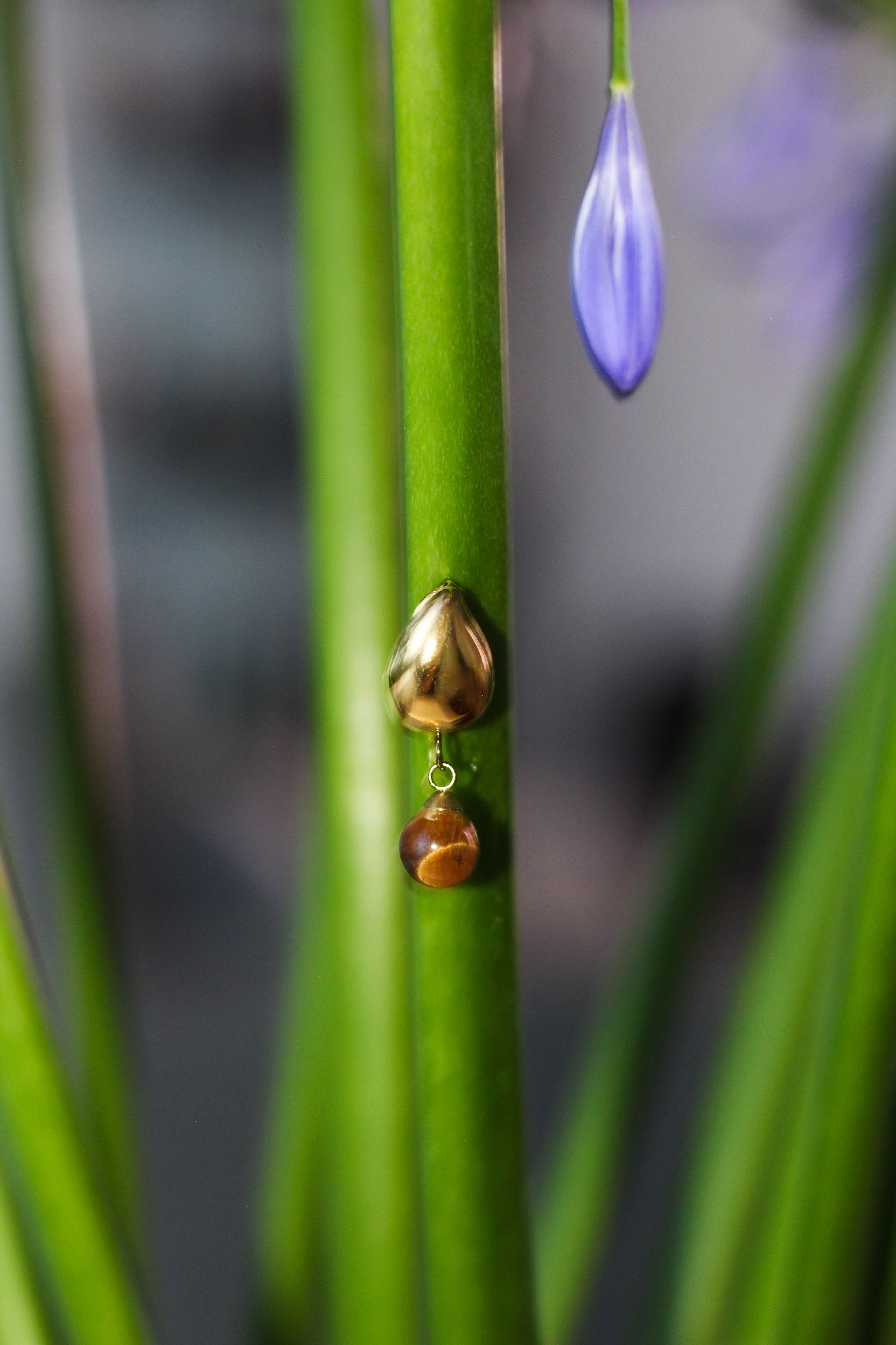 ARETES BROWN TITANIO